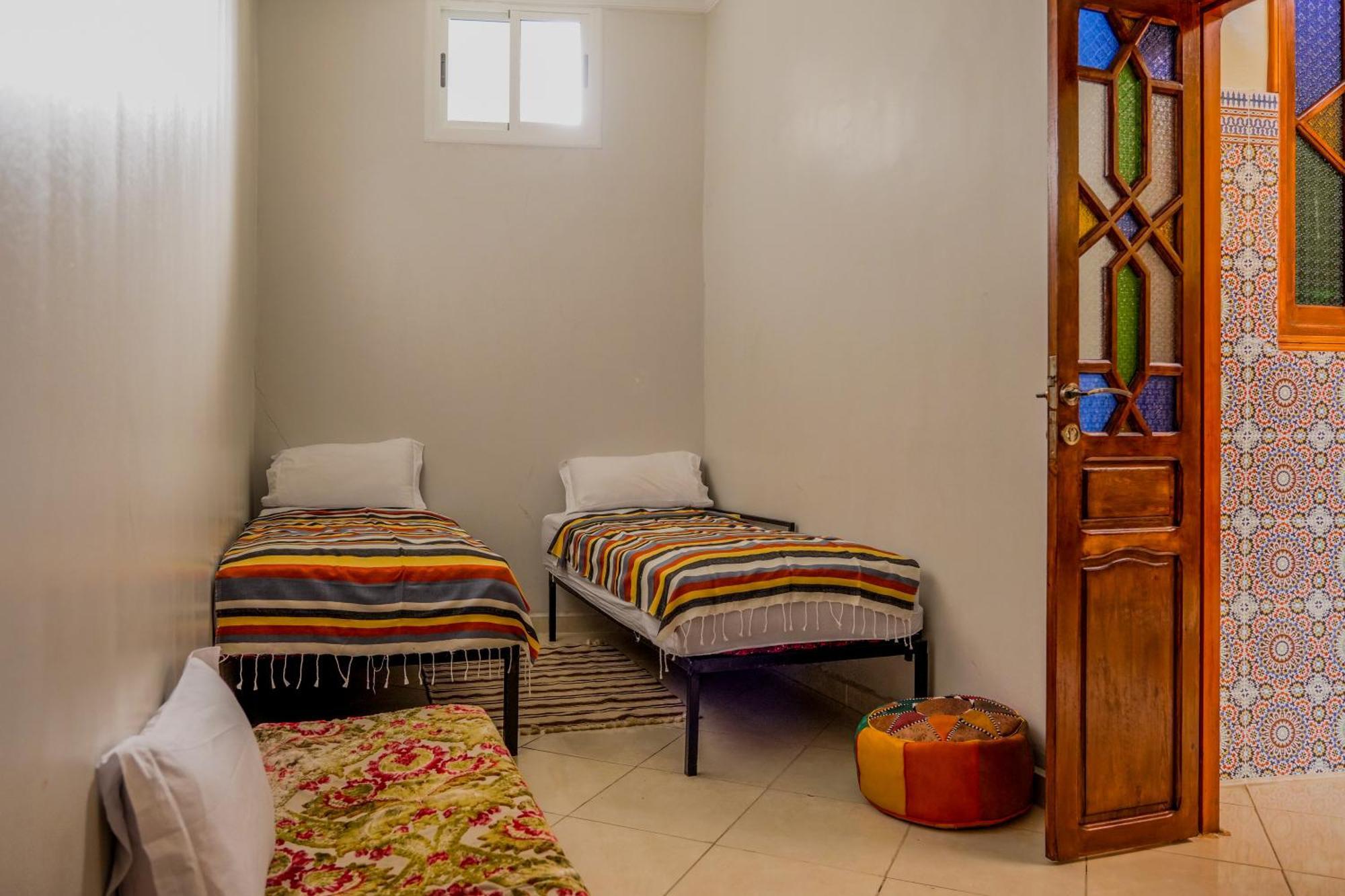 Yakout Hostel Tanger Zewnętrze zdjęcie