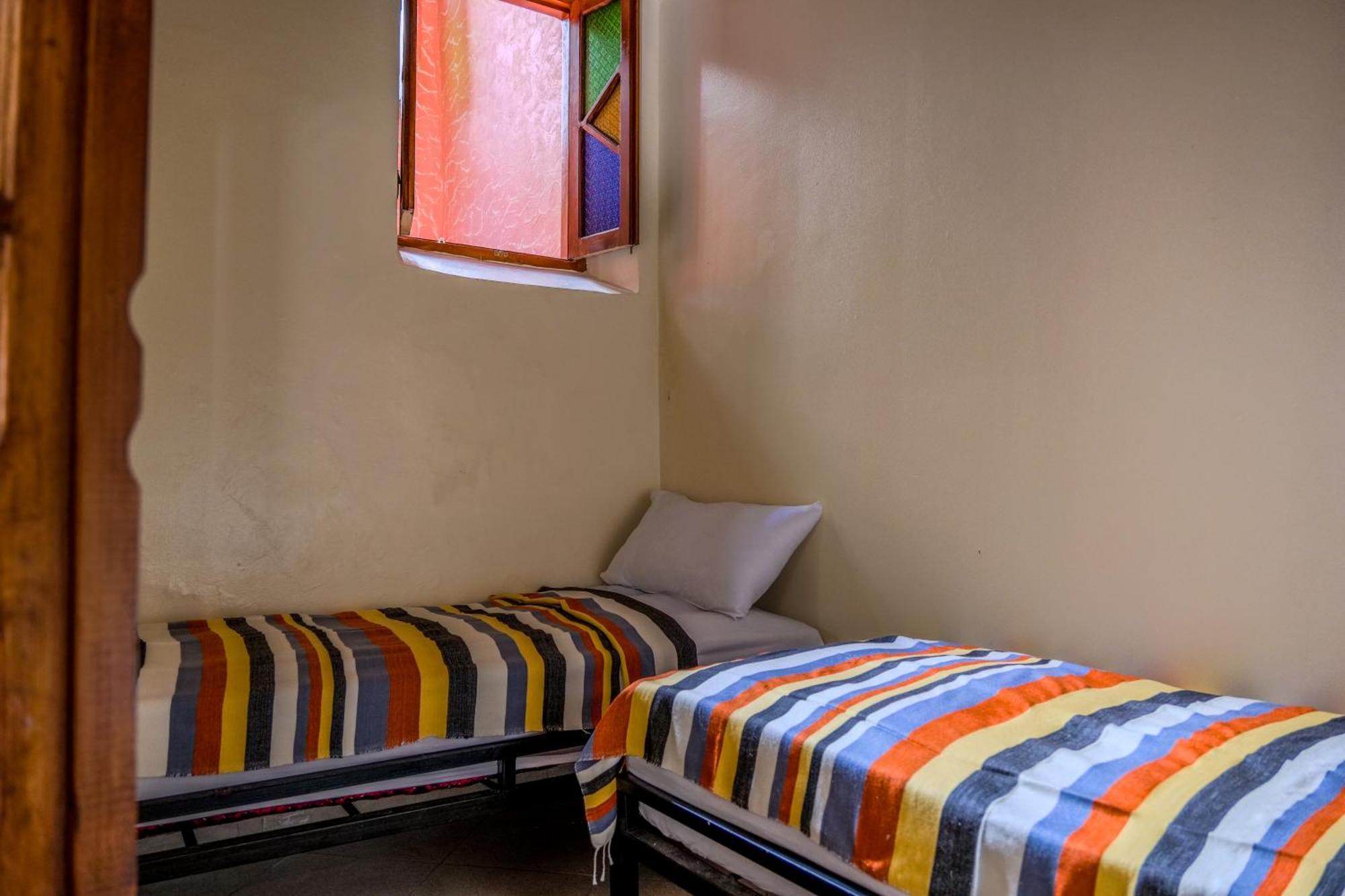 Yakout Hostel Tanger Zewnętrze zdjęcie