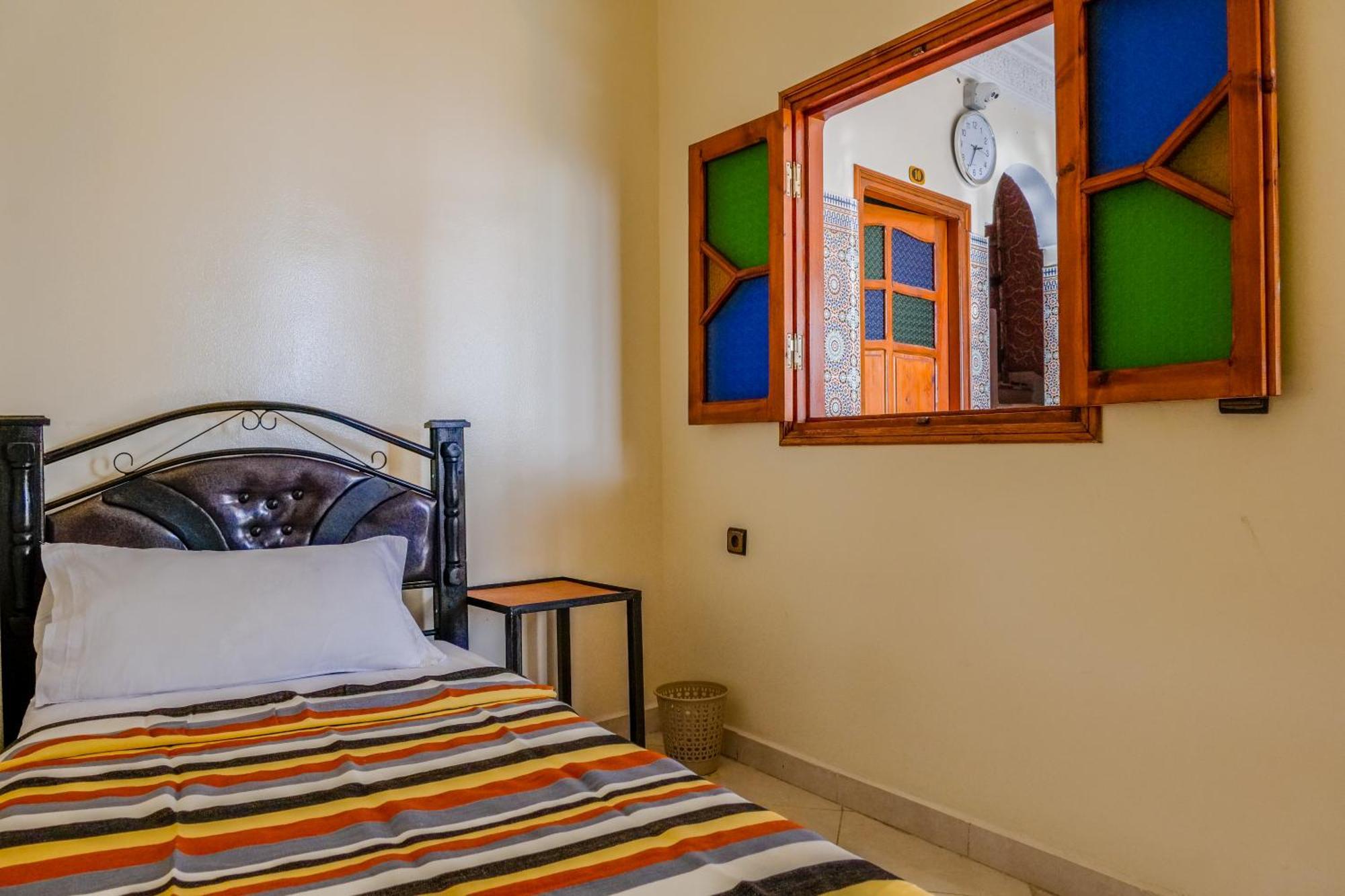 Yakout Hostel Tanger Zewnętrze zdjęcie
