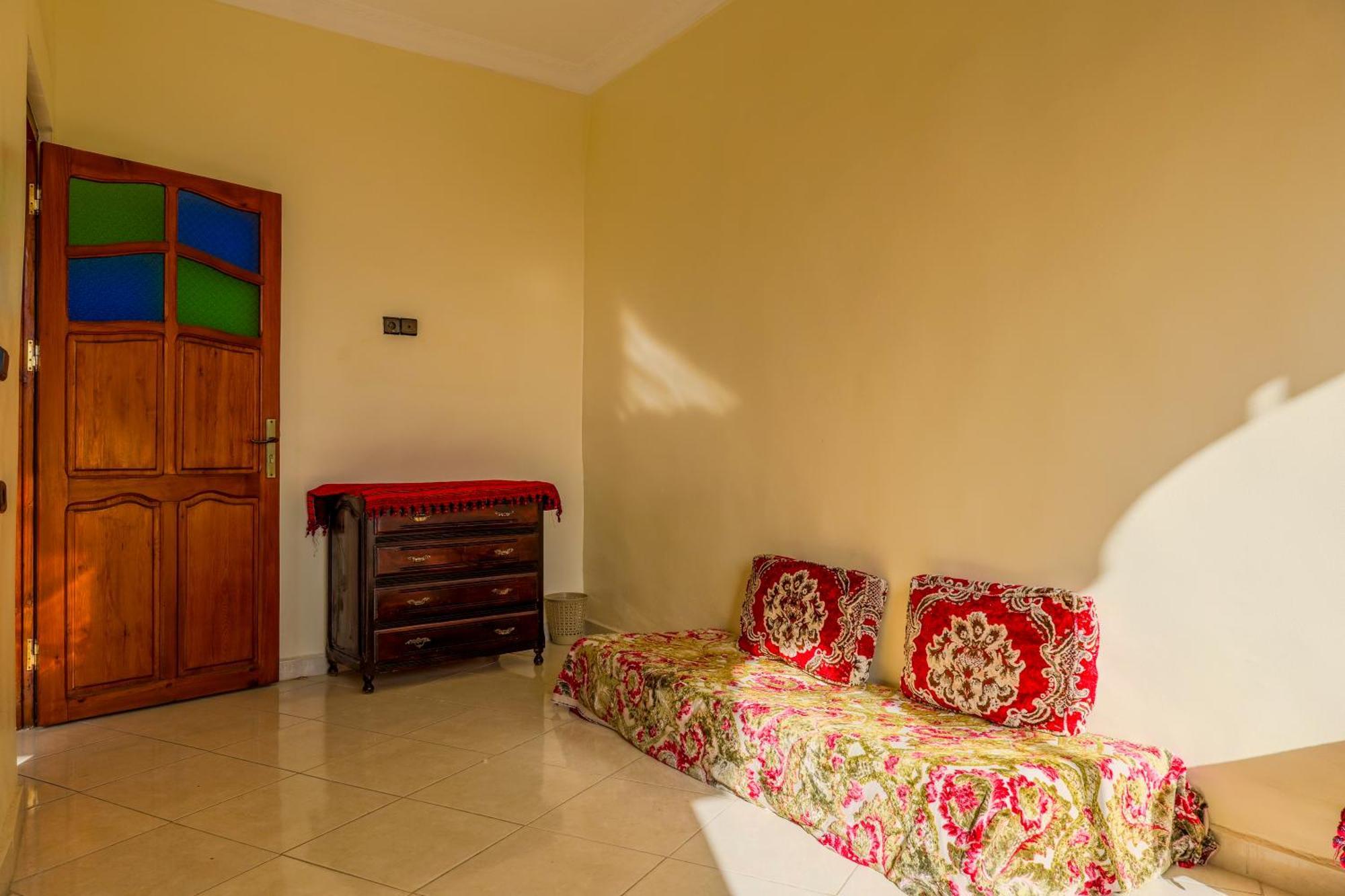 Yakout Hostel Tanger Zewnętrze zdjęcie